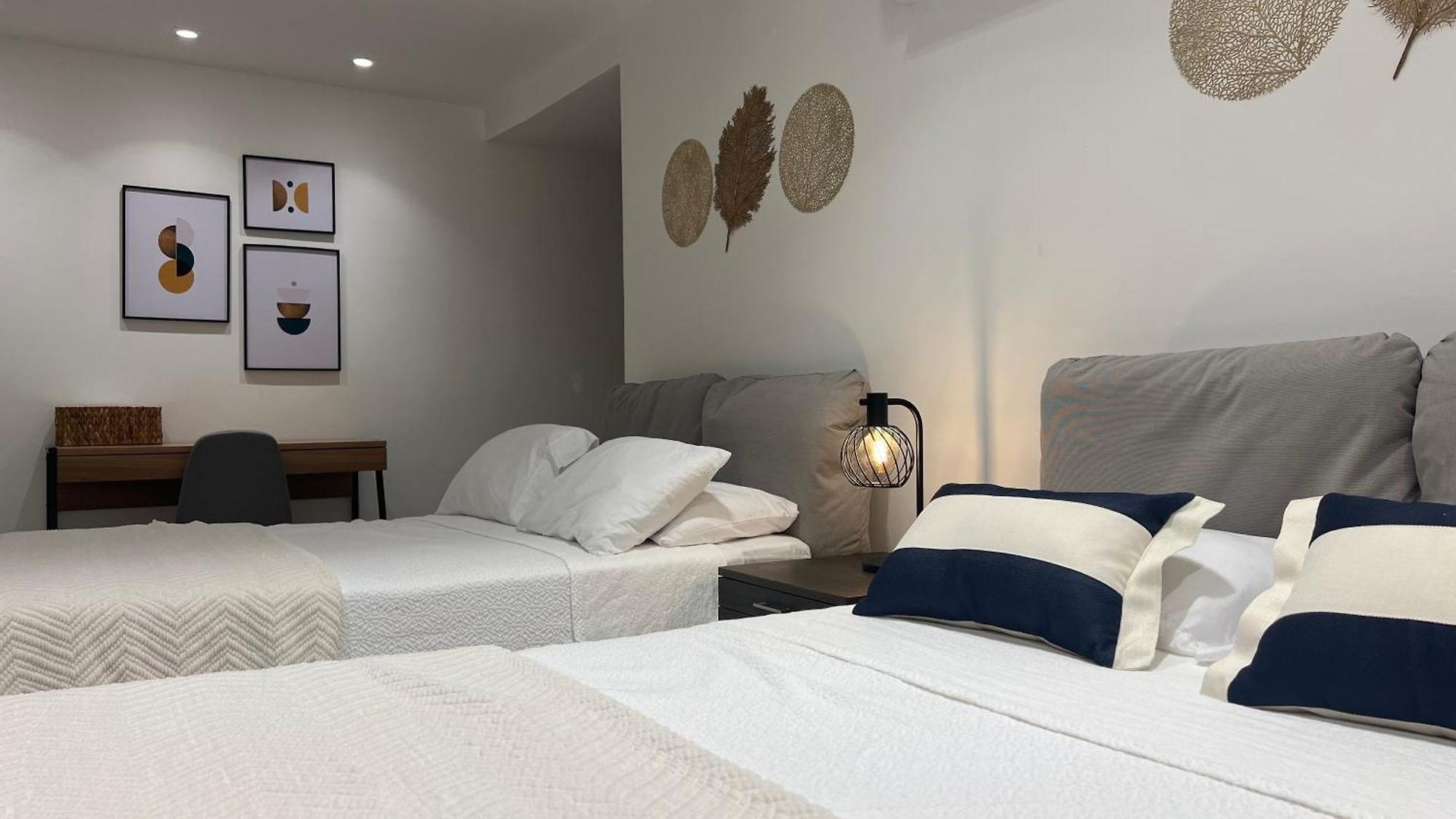 With Direct Access To The Sea In Ctg Apartamento