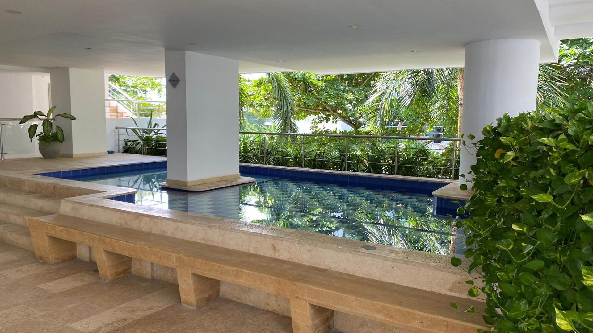 With Direct Access To The Sea In Ctg *