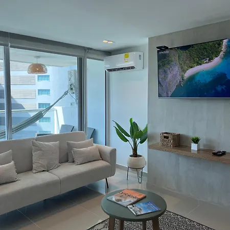 With Direct Access To The Sea In Ctg Apartment *