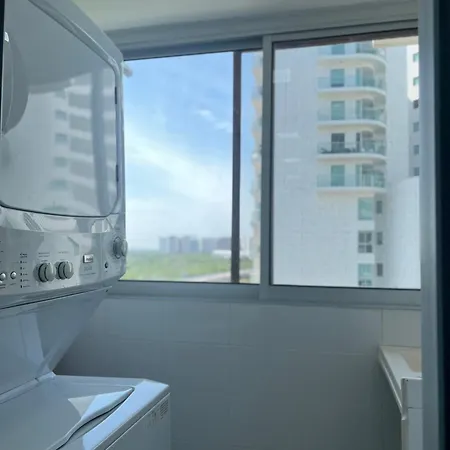 Apartment With Direct Access To The Sea In Ctg Cartagena